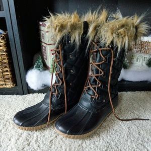 Tall Duck Boots with Fur